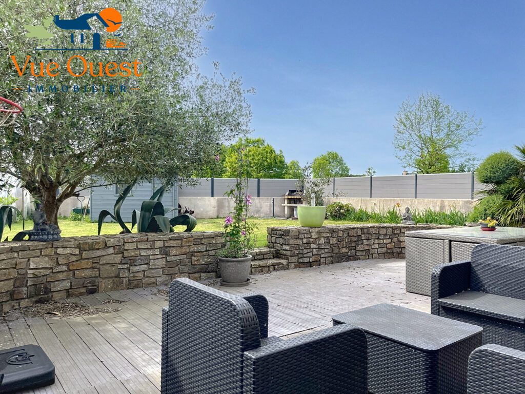 MERLEVENEZ - Maison 3 chambres dont une au plain-pied !